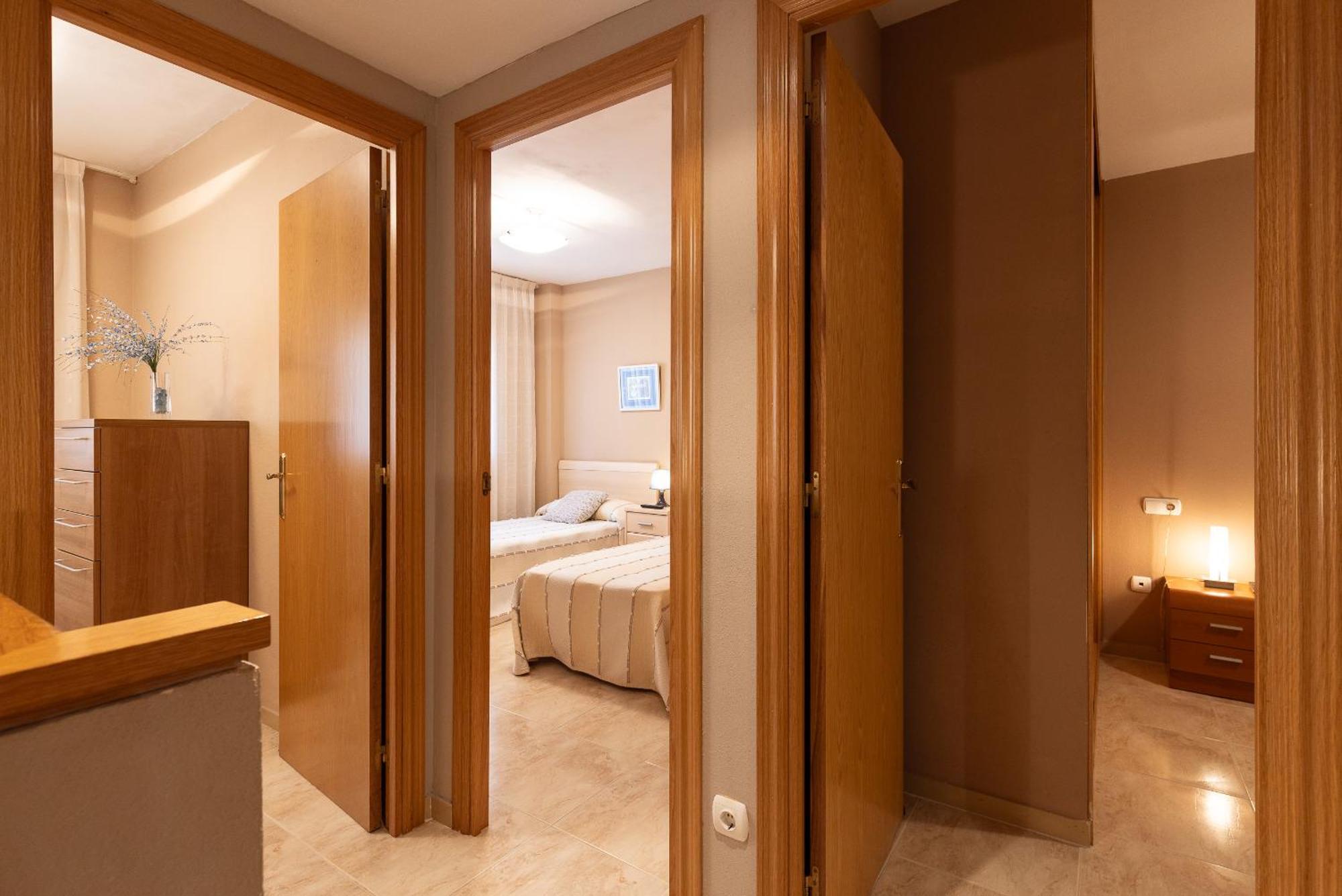Uhc Golden Pineda Apartments La Pineda Room photo