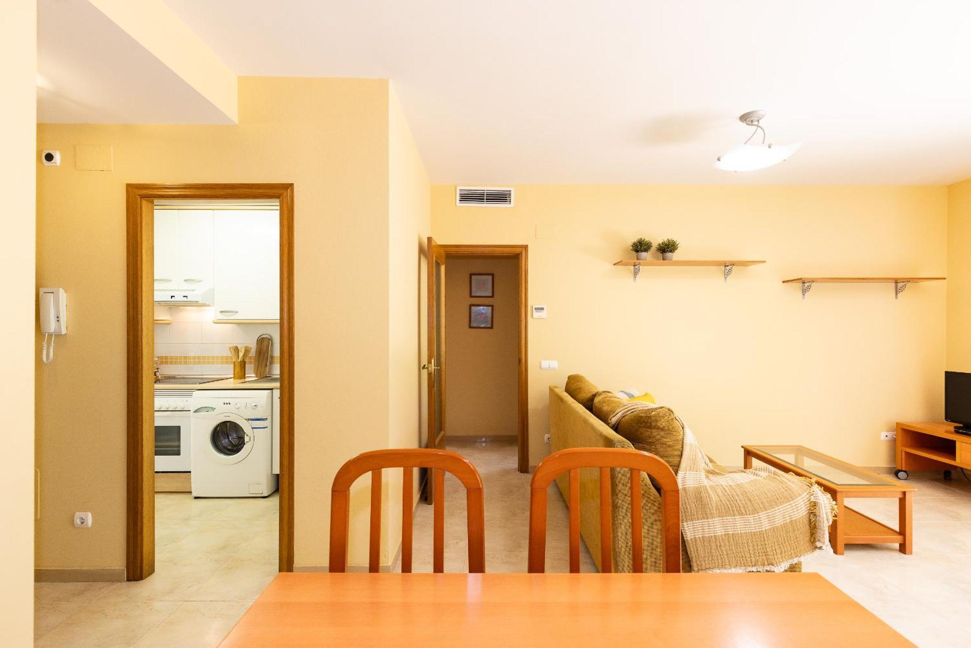 Uhc Golden Pineda Apartments La Pineda Room photo